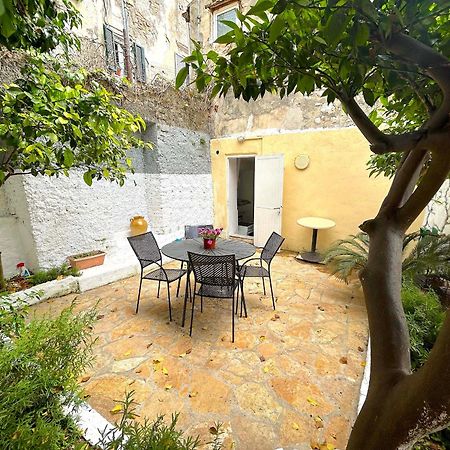Traditional House With Ivy Garden Corfu  外观 照片