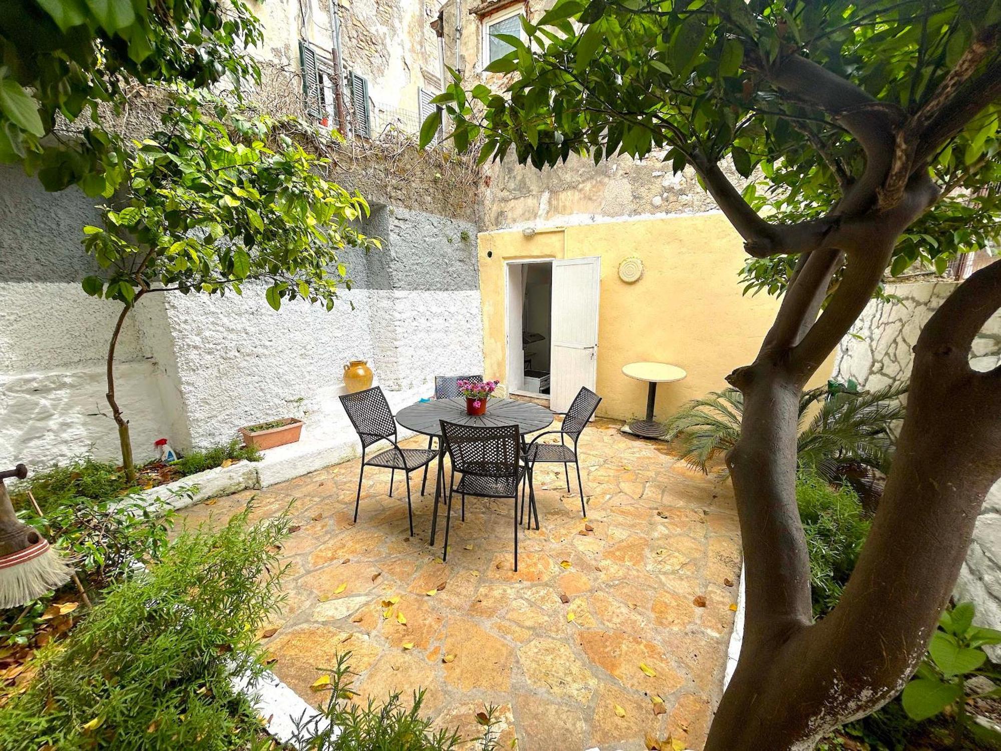 Traditional House With Ivy Garden Corfu  外观 照片
